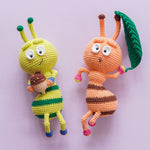 Load image into Gallery viewer, Queen Ant Crochet Pattern by Aquariwool Crochet (Crochet Doll Pattern/Amigurumi Pattern for Baby gift)
