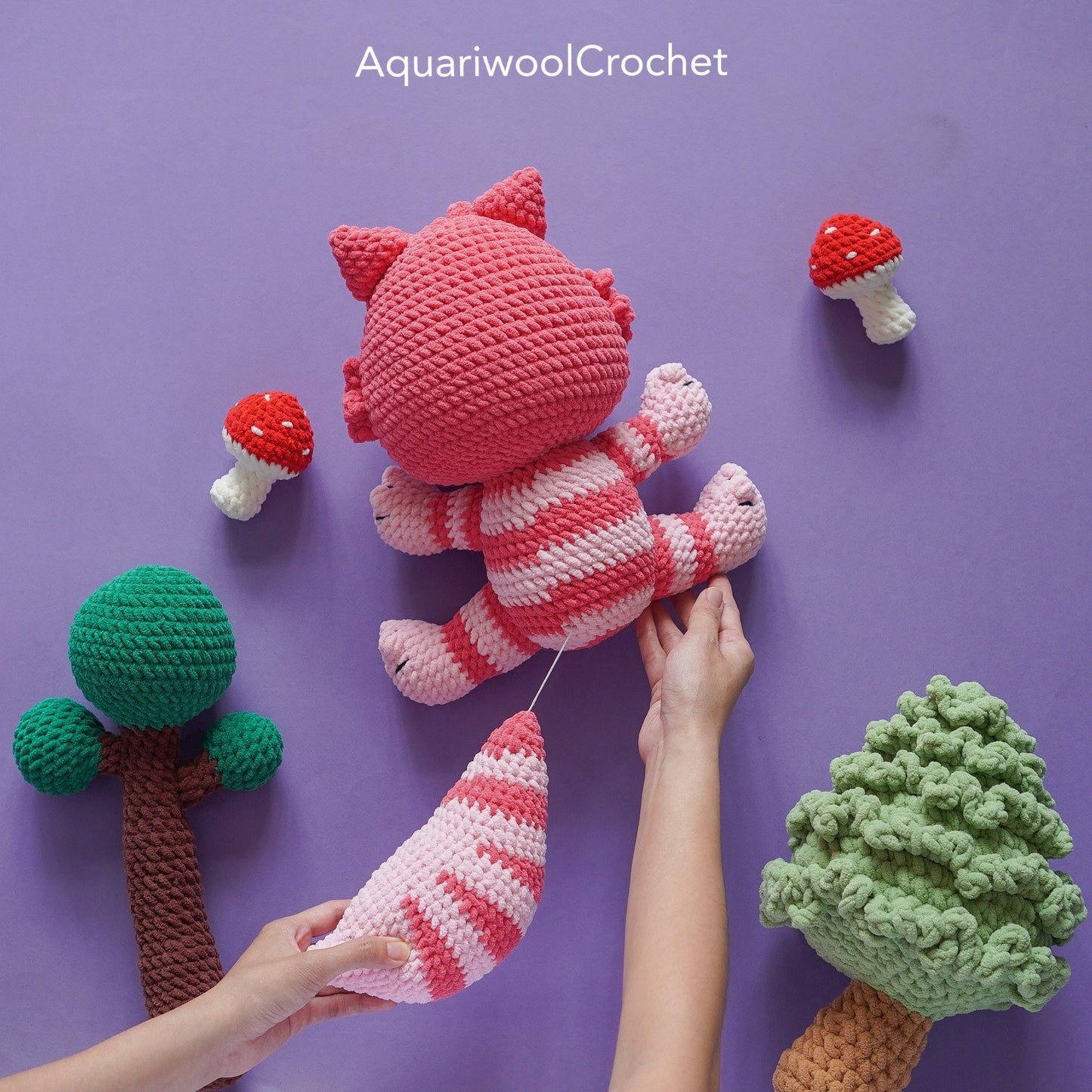 Cheshire Cat (2024 version)-Alice in Wonderland Crochet Plushies Pattern