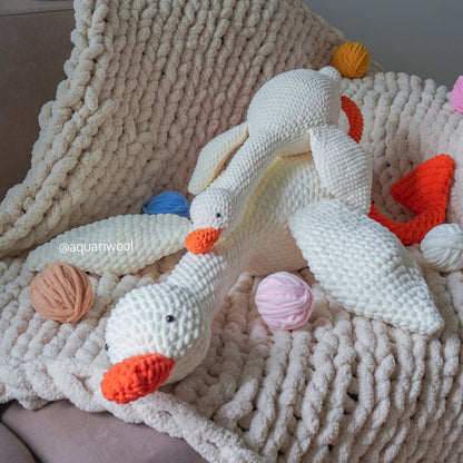 Crochet Snuggle Goose - Crochet Plushies Pattern