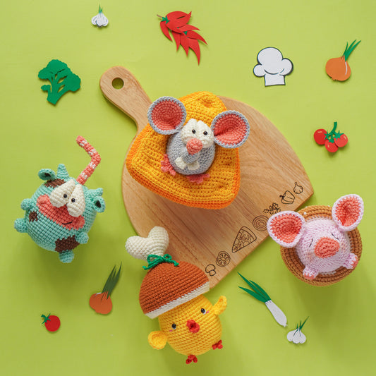 Bundle: Food Cosplay Mouse, Pig, Chicken, Cow Crochet Pattern